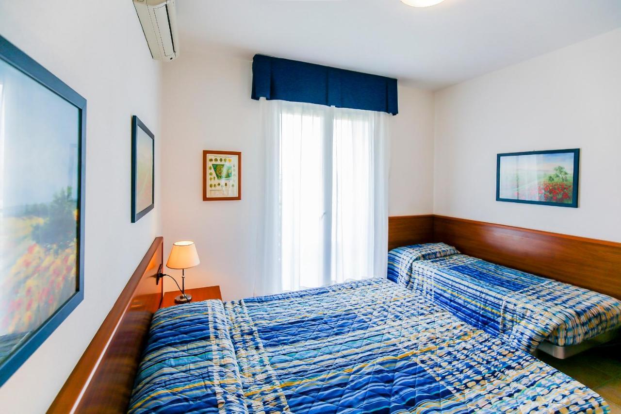 Pioppi Lido Altanea Appartement Caorle Buitenkant foto
